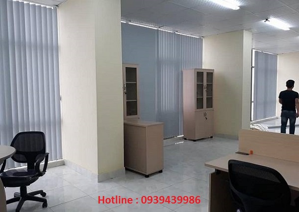 THI CÔNG RÈM CỬA VĂN PHÒNG TẠI ĐỨC HÒA LONG AN